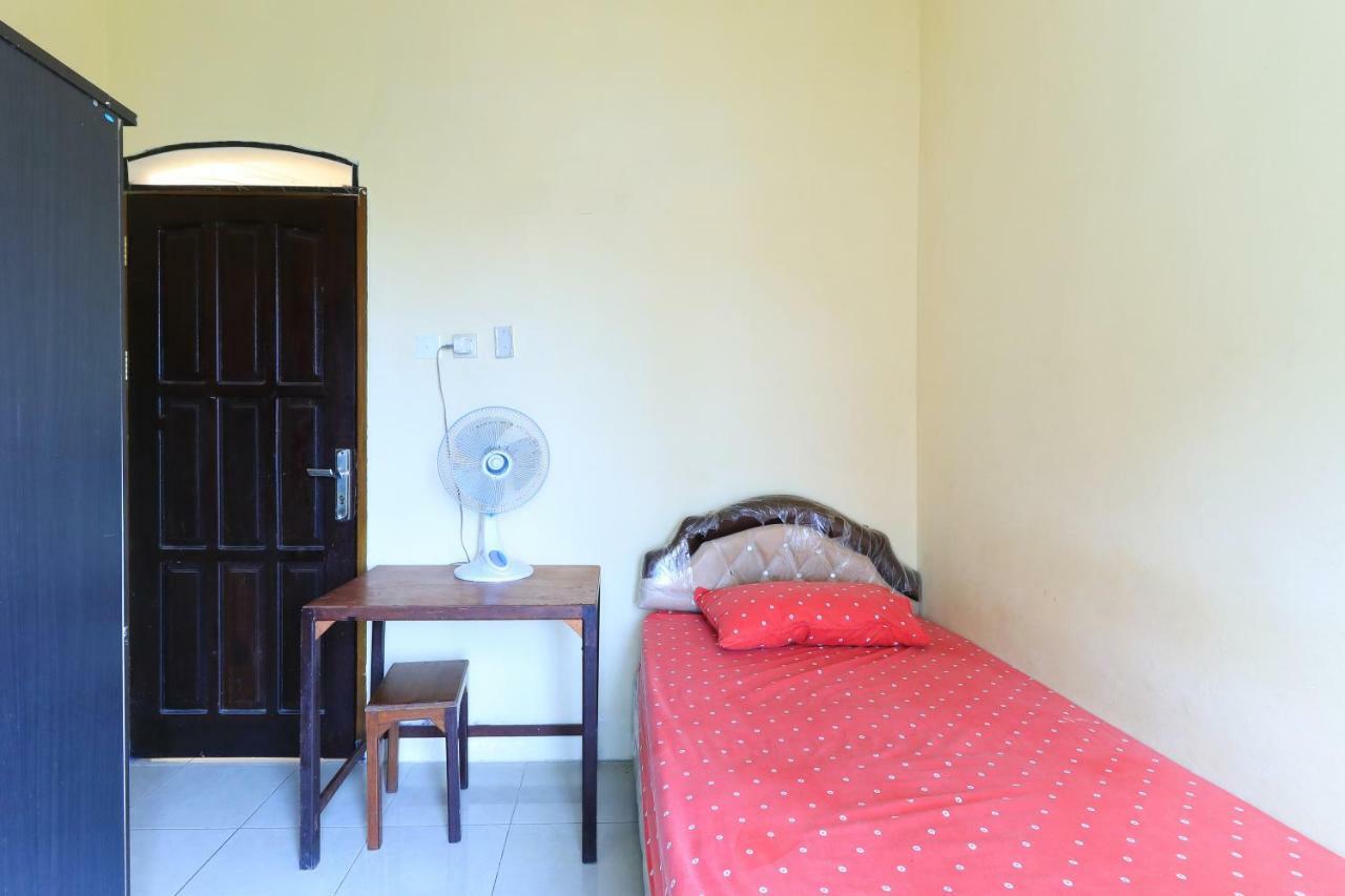 Sentosa 76 Guest House Balikpapan (Borneo) Exterior foto